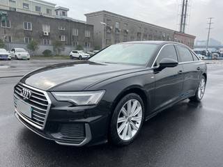 奥迪A6L 45TFSI 2.0T 自动 臻选动感型 