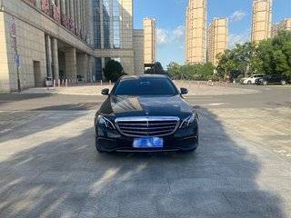 奔驰E级 E300L 豪华型 