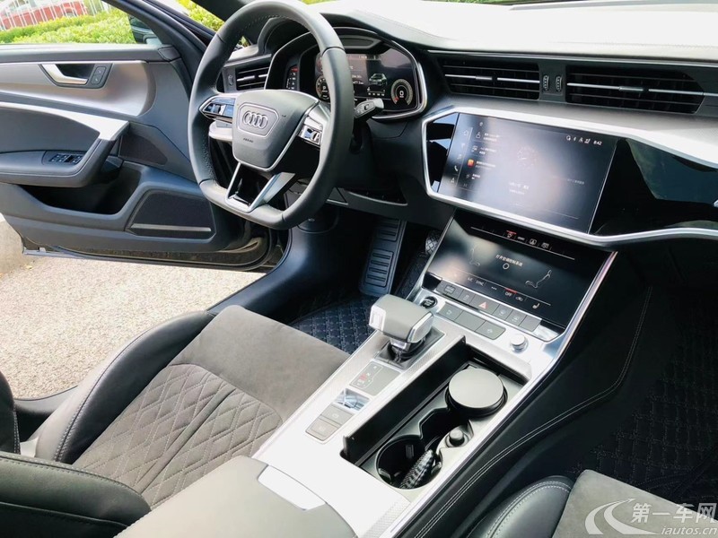 奥迪A6L 55TFSI 2022款 3.0T 自动 尊享致雅型 (国Ⅵ) 