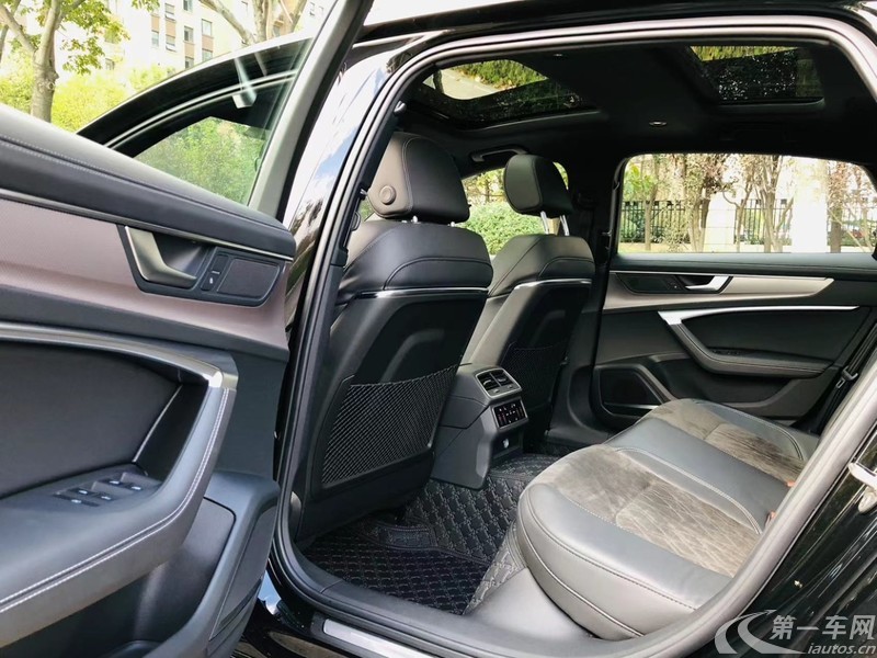 奥迪A6L 55TFSI 2022款 3.0T 自动 尊享致雅型 (国Ⅵ) 