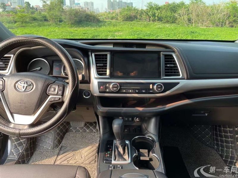 丰田汉兰达 2018款 2.0T 自动 四驱 豪华版 (国Ⅴ) 