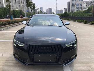 奥迪A5掀背 45TFSI 2.0T 自动 风尚版 