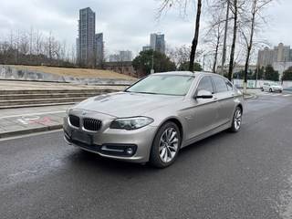 宝马5系 528Li 2.0T 自动 豪华设计套装 