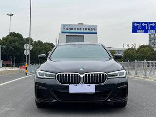 宝马5系 530Li 2.0T 自动 改款尊享型豪华套装 