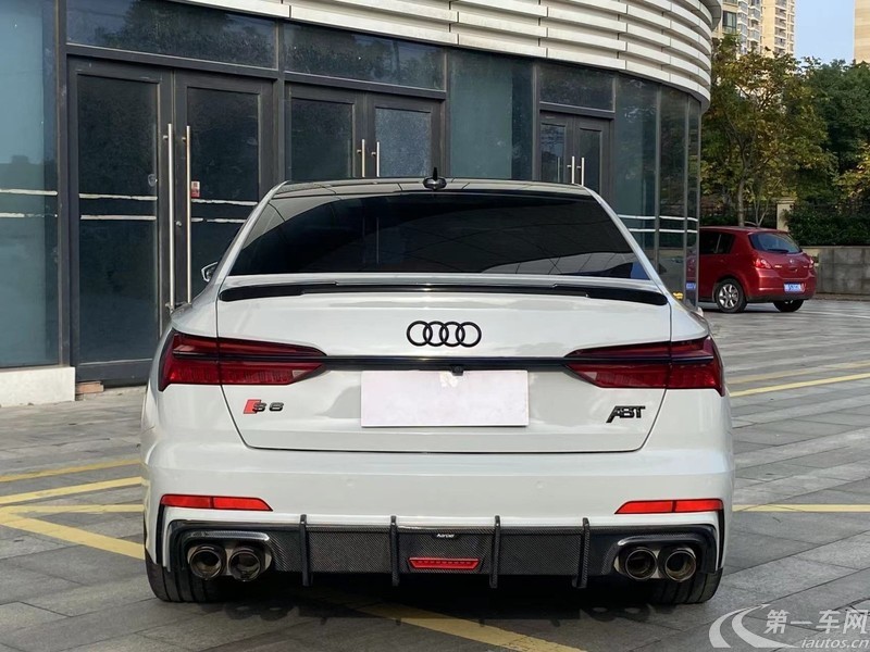 奥迪A6L 45TFSI 2021款 2.0T 自动 臻选动感型 (国Ⅵ) 