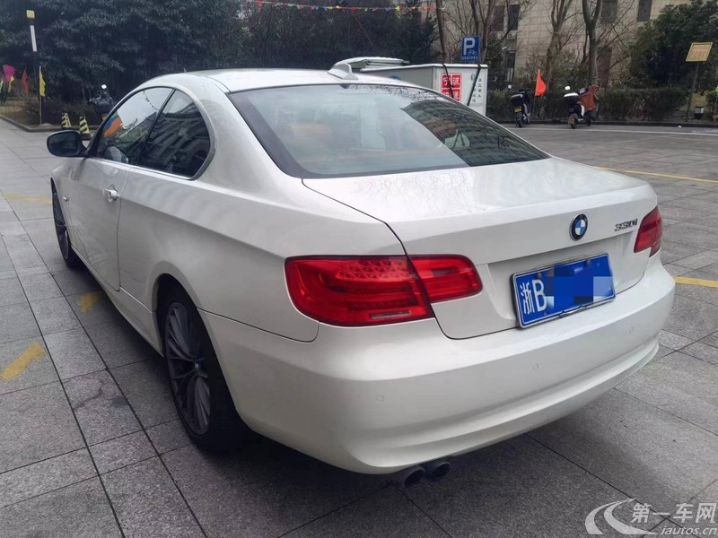 宝马3系Coupe 330i [进口] 2011款 3.0L 自动 汽油 