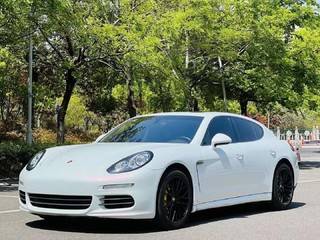 保时捷Panamera 3.0T 