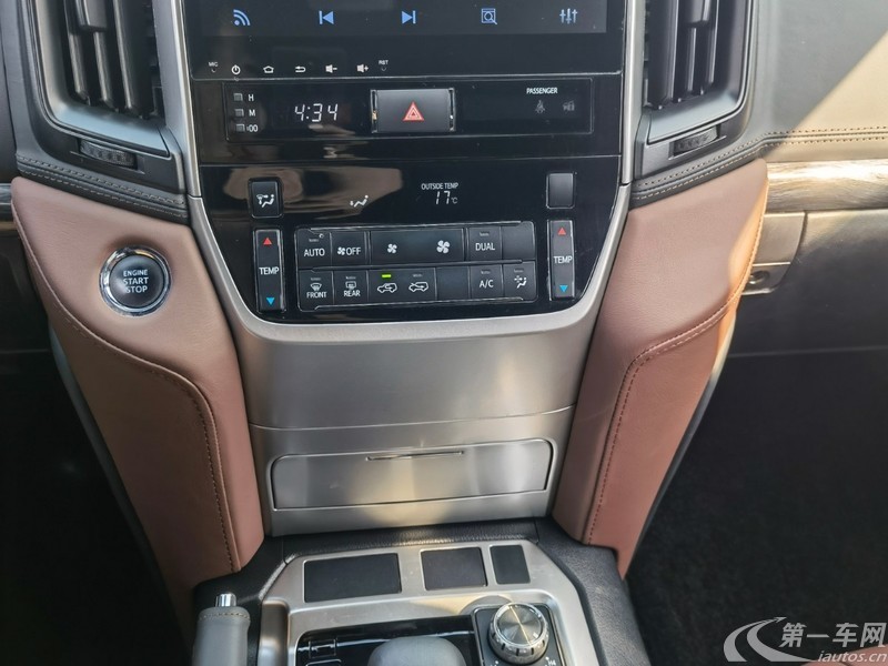 丰田普拉多 4000 [进口] 2017款 4.0L 自动 四驱 VX-L外挂中东版平行进口 (欧Ⅴ) 