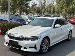 宝马3系 325Li 2.0T 自动 首发版 