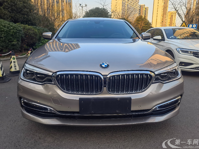 宝马5系 530Li 2018款 2.0T 自动 汽油 尊享型M运动套装 (国Ⅴ) 