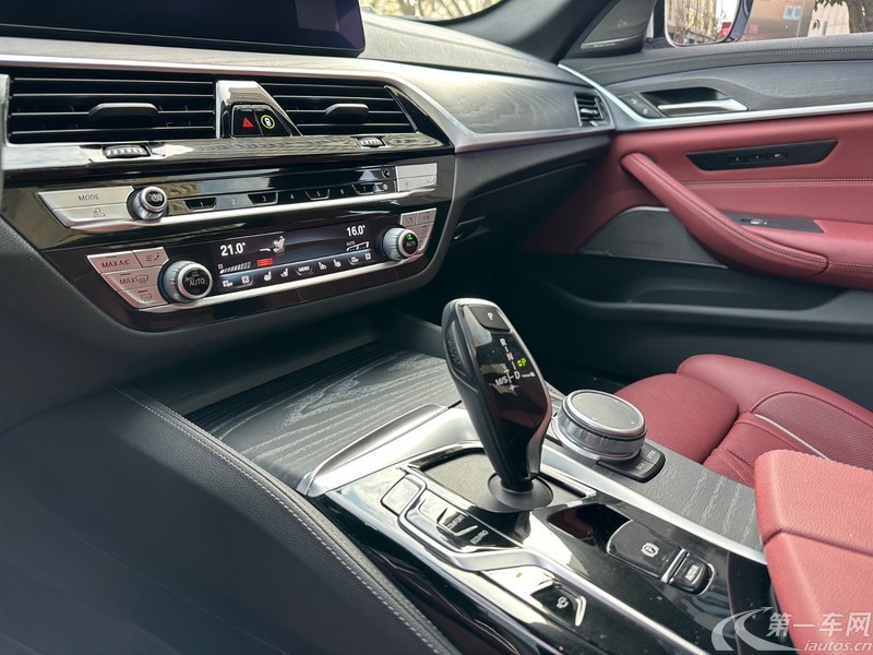 宝马5系 530Li 2021款 2.0T 自动 汽油 尊享型M运动套装 (国Ⅵ) 