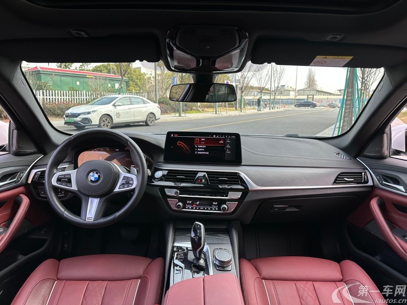 宝马5系 530Li 2021款 2.0T 自动 汽油 尊享型M运动套装 (国Ⅵ) 