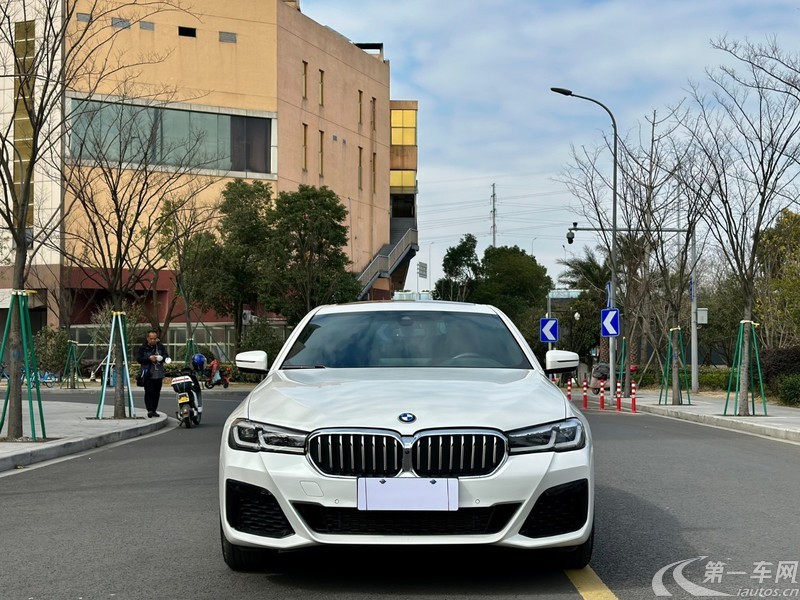 宝马5系 530Li 2021款 2.0T 自动 汽油 尊享型M运动套装 (国Ⅵ) 