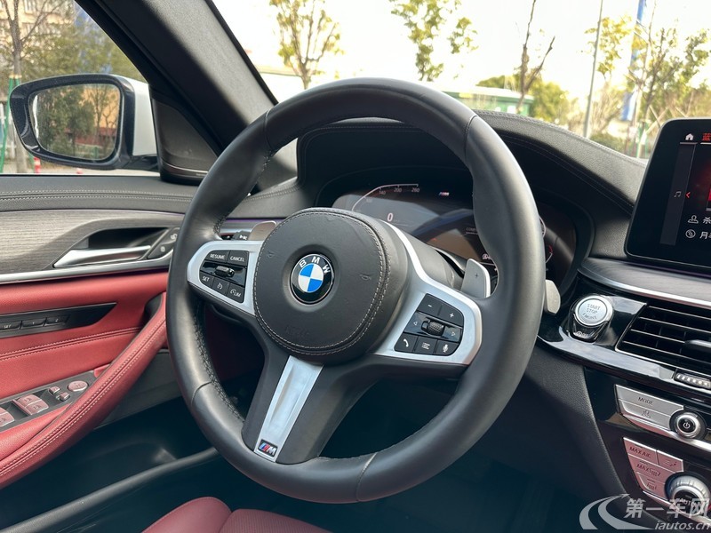 宝马5系 530Li 2021款 2.0T 自动 汽油 尊享型M运动套装 (国Ⅵ) 