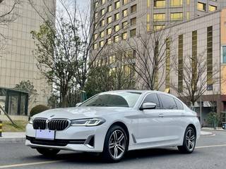 宝马5系 530Li 2.0T 自动 改款尊享型豪华套装 