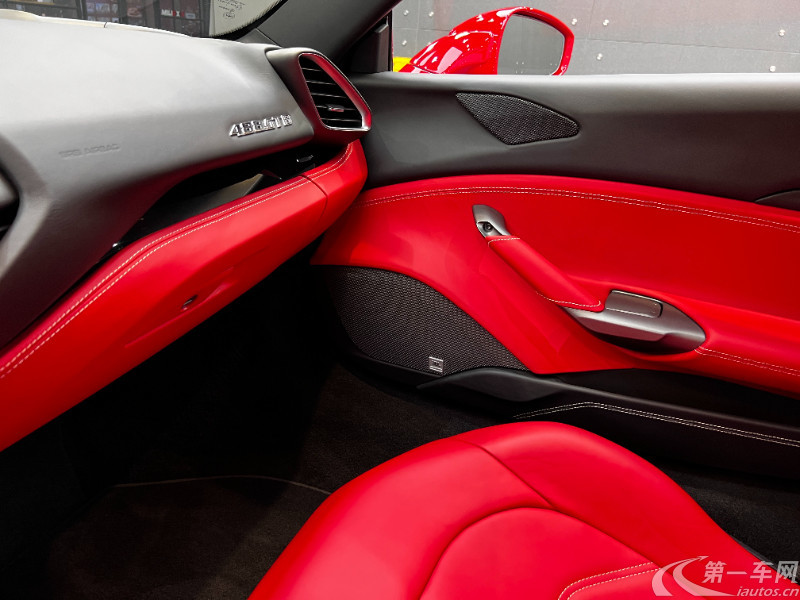 法拉利488 [进口] 2018款 3.9T 自动 GTB标准型欧规版平行进口 (欧Ⅴ) 