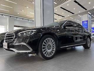 奔驰E级 E300L 2.0T 自动 时尚型 