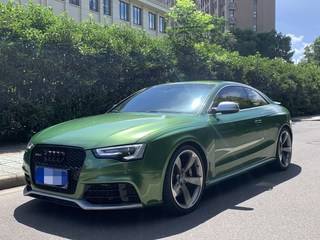 奥迪RS5 Coupe 4.2L 特别版 