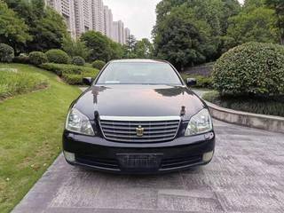 丰田皇冠 3.0L 