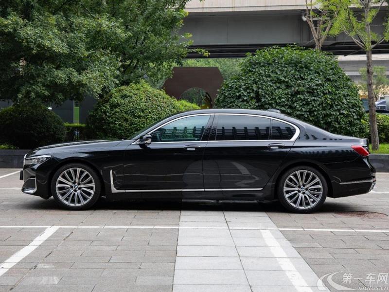 宝马7系 740Li [进口] 2019款 3.0T 自动 汽油 改款领先型M运动套装 