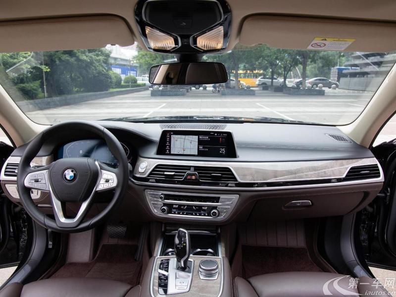 宝马7系 740Li [进口] 2019款 3.0T 自动 汽油 改款领先型M运动套装 