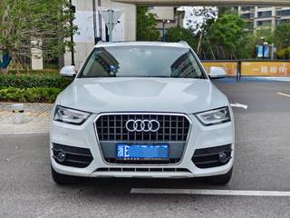 奥迪Q3 35TFSI 2.0T 自动 进取型 