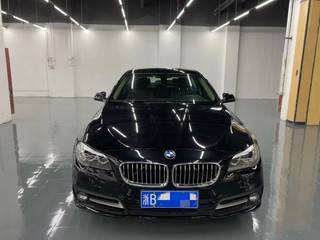 宝马5系 525Li 2.0T 自动 领先型 