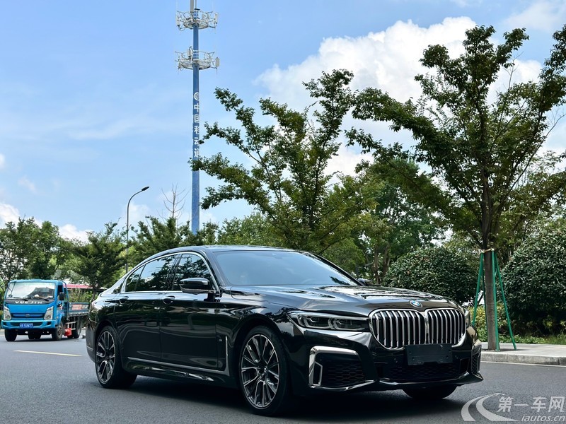 宝马7系 740Li [进口] 2019款 3.0T 自动 汽油 领先型M运动套装 