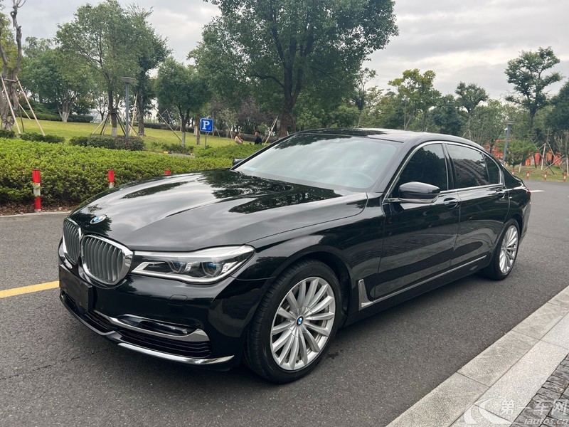 宝马7系 740Li [进口] 2017款 3.0T 自动 汽油 豪华型 