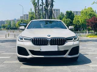 宝马5系 525Li 2.0T 自动 改款M运动套装 