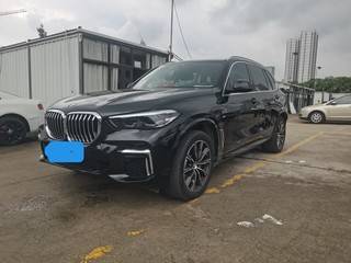 宝马X5 xDrive30i 2.0T 自动 M运动套装 