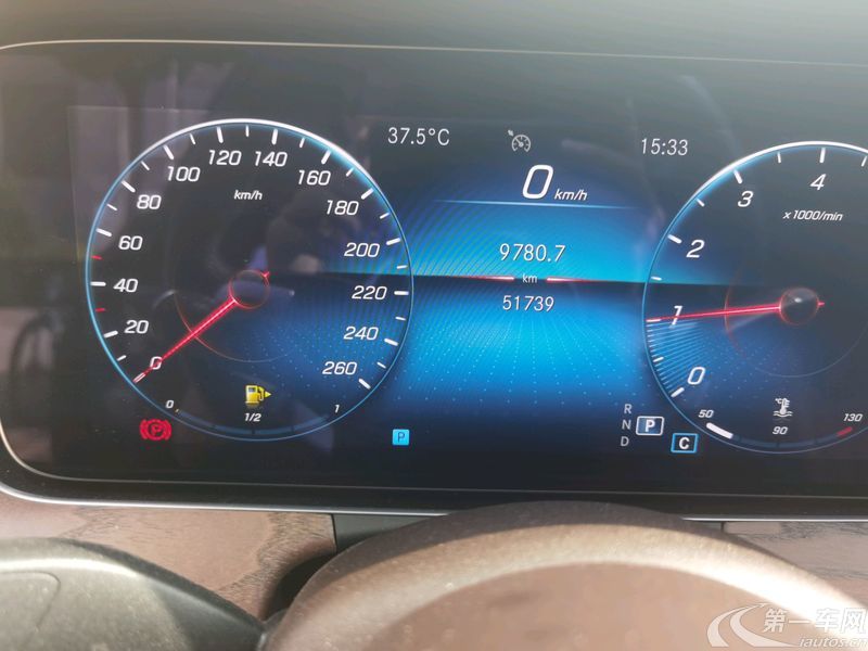 奔驰E级 260L 2022款 2.0T 自动 汽油 (国Ⅵ) 