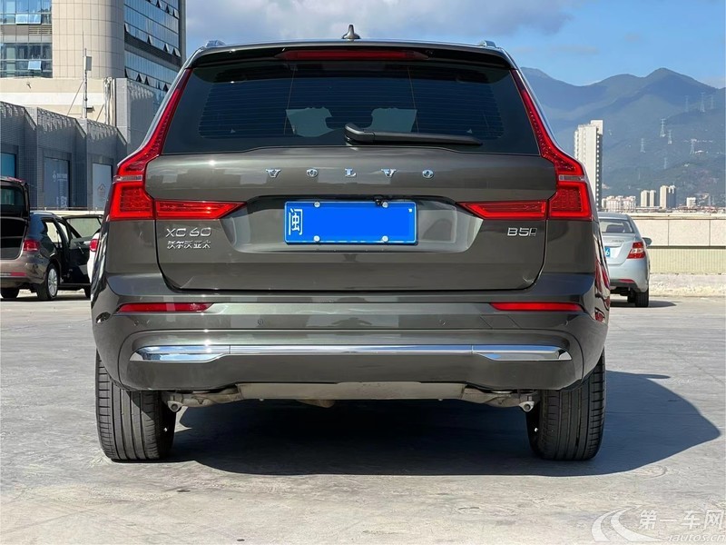 沃尔沃XC60 B5 2022款 2.0T 自动 智远豪华版 (国Ⅵ) 