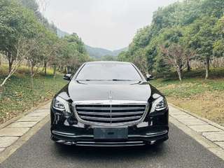 奔驰S级 S320 3.0T 加长版 