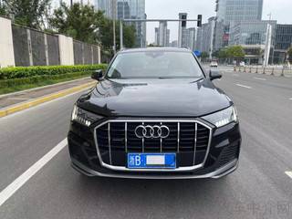 奥迪Q7 3.0T 运动型quattro-S-line 