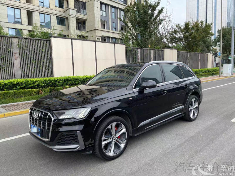 奥迪Q7 55 [进口] 2021款 3.0T 自动 运动型quattro-S-line 