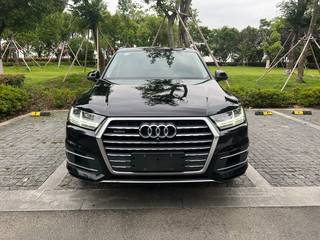 奥迪Q7 3.0T S-Line运动型 