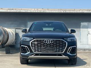 奥迪Q5L 40TFSI 2.0T 自动 改款豪华动感型 