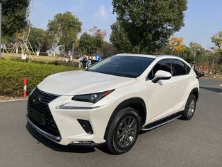 雷克萨斯NX 2.5L 