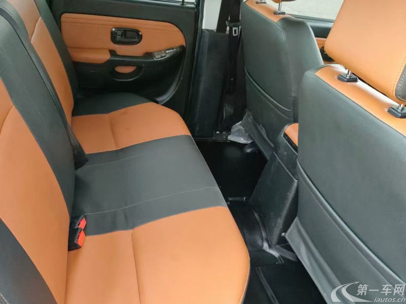 江铃宝典 2017款 2.9T 手动 柴油 超值版加长舒适版 (国Ⅴ) 