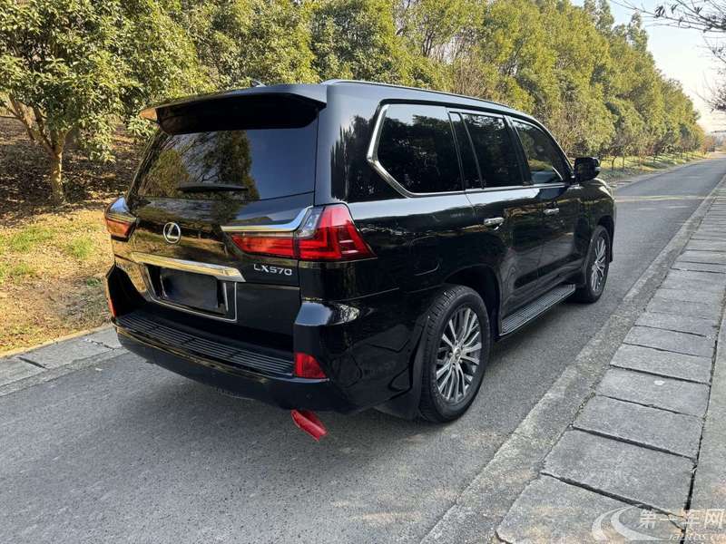 雷克萨斯LX 570 [进口] 2019款 5.7L 自动 四驱 动感豪华版 