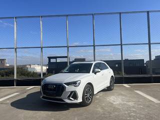 奥迪A4L 35TFSI 1.4T 自动 进取型 