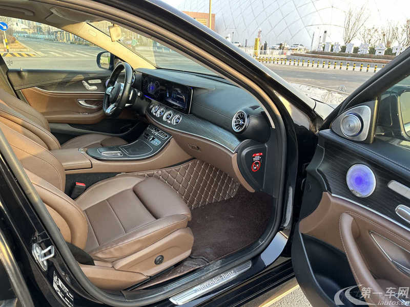 奔驰E级 E260L 2019款 1.5T 自动 四驱 运动型 (国Ⅵ) 