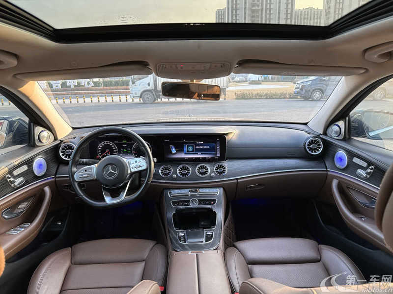 奔驰E级 E260L 2019款 1.5T 自动 四驱 运动型 (国Ⅵ) 
