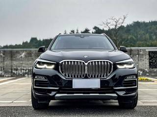 宝马X5 40i 3.0T 自动 M运动套装 