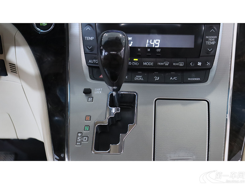 丰田埃尔法 [进口] 2012款 3.5L 自动 7座 豪华版 