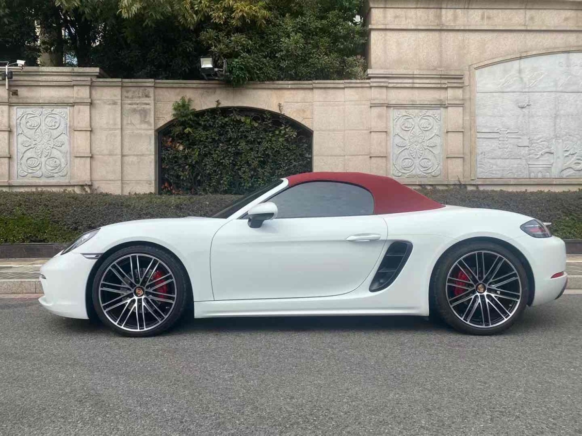 保时捷Boxster [进口] 2020款 2.0T 自动价格0万 