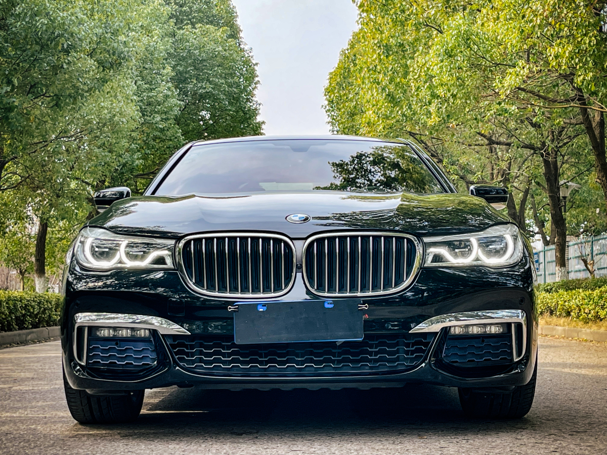 宝马7系 740Li [进口] 2018款 3.0T 自动 汽油 领先型M运动套装 价格0万 