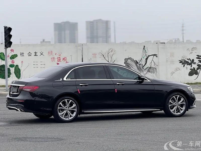 奔驰E级 E300L 2021款 2.0T 自动 汽油 改款时尚型 (国Ⅵ) 