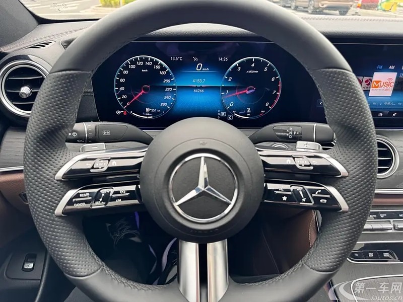 奔驰E级 E300L 2021款 2.0T 自动 汽油 改款时尚型 (国Ⅵ) 